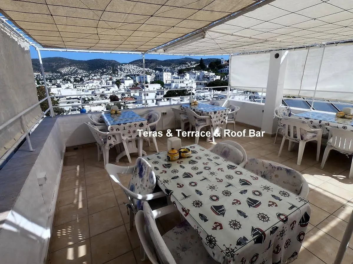 Merhaba Pansiyon Bodrum 2*,